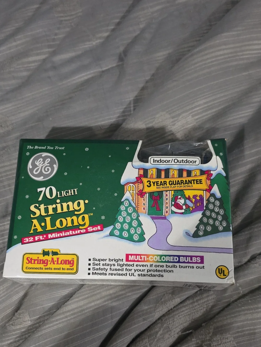 Vintage GE 70-Light String-A-Long Multi-Colored Holiday Lights NOS Original Box